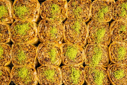 Dubai Chocolate Pistachio Baklava Tray (25)