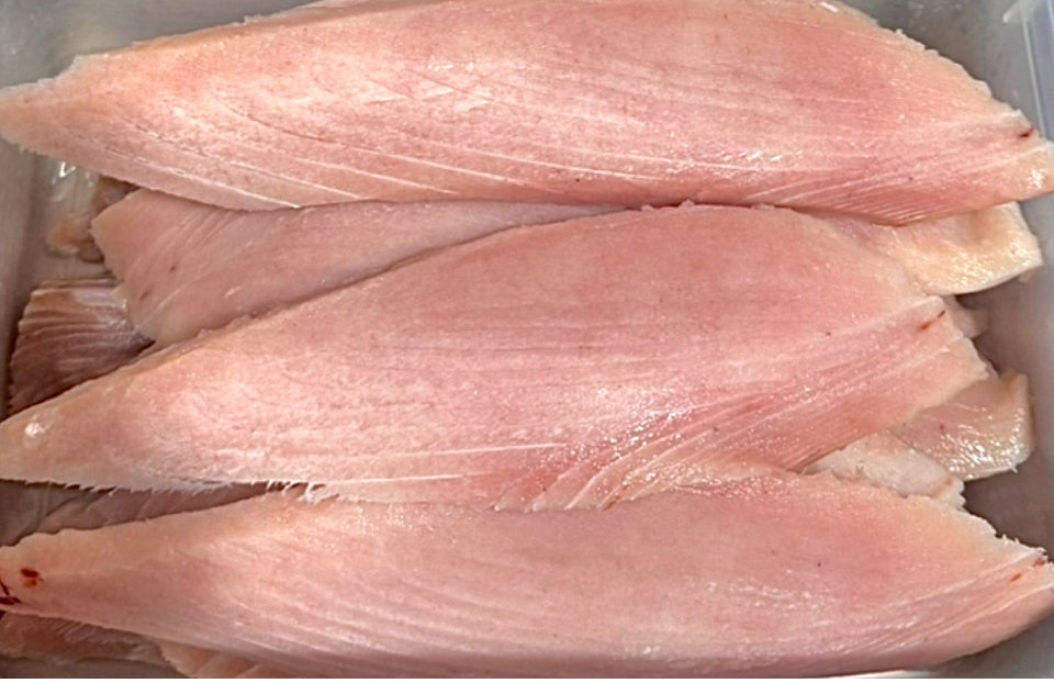 Fillets - Grey Mackerel Skin Off Each (Approx 120 gr) 10kg